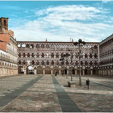 El Corazon De La Luna Badajoz Bagian luar foto